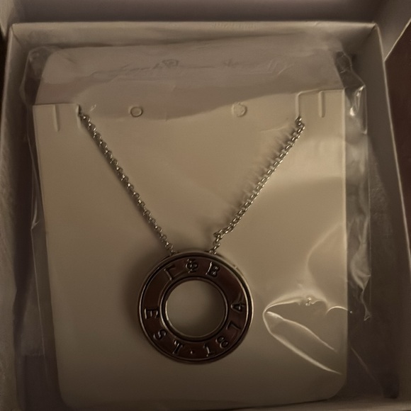 Gamma Phi Beta Necklace - Picture 3 of 3